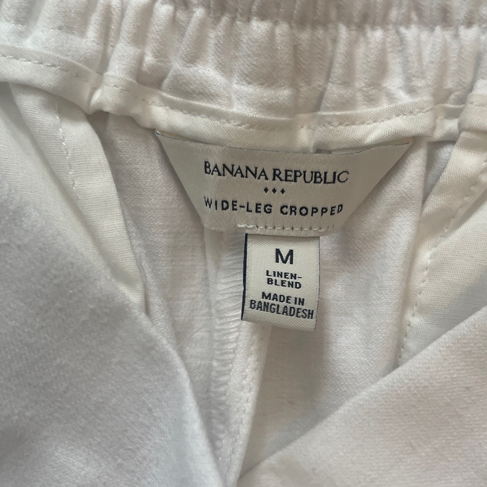 Banana Republic Linen-Blend Wide-leg Cropped Pants in White - Picture 2 of 10